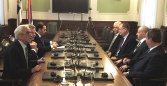 24. септембар 2014. Састанак потпредседника Народне скупштине проф. др Владимирa Маринковића и народног посланика Драгомира Карића са групом канадских привредника